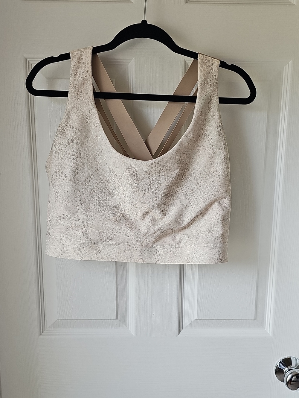 Old Navy Active Powersoft Sports Bra in Cream